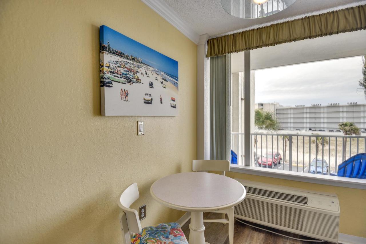 Daytona Beach Studio With Private Lanai 1 Mi To Pier Εξωτερικό φωτογραφία